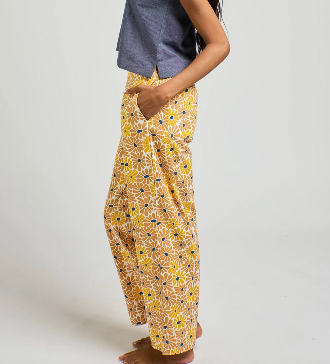 Tabitha Pant - Sunny Floral – Spoils of Wear