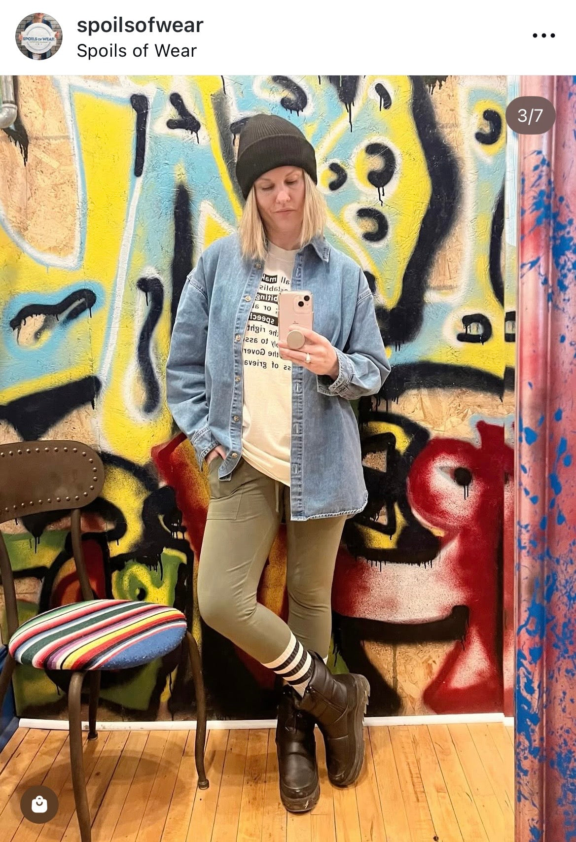 Book Report: Wardrobe Crisis