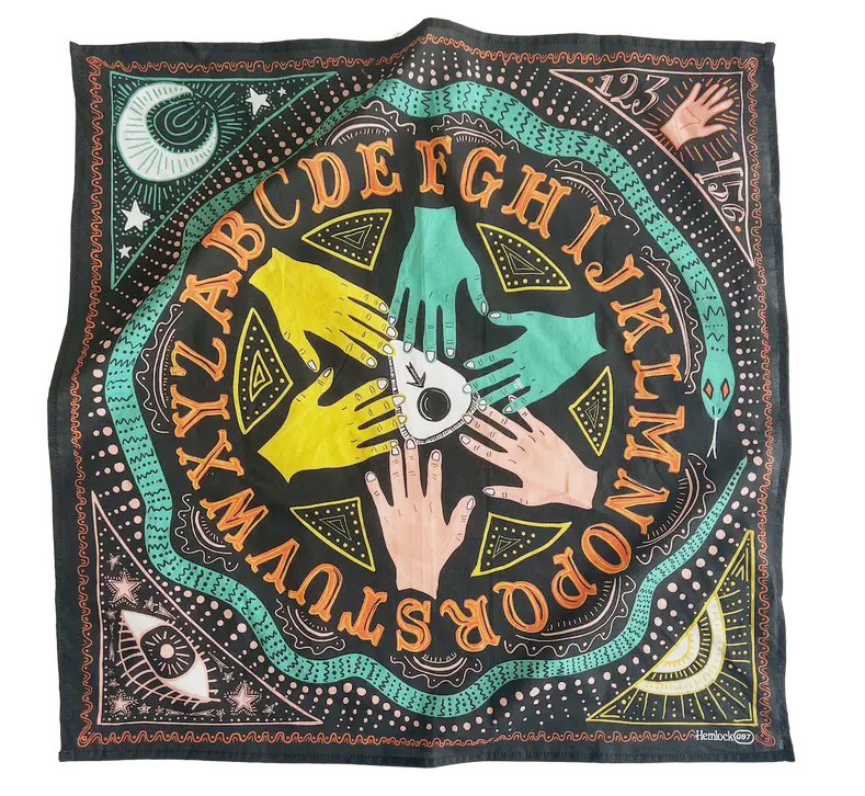 22" Rowena Bandana 097