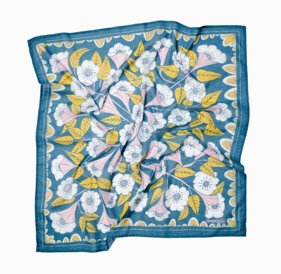 34" Evangeline Bandana 083 - Blue