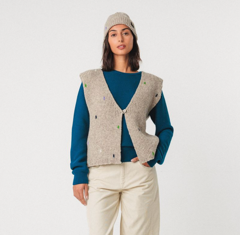 GOIATZ Sweater Vest