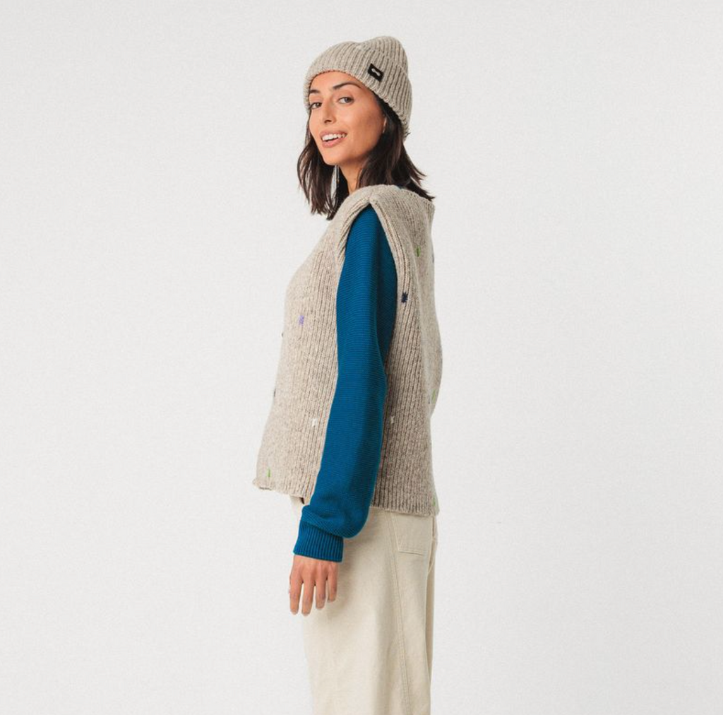 GOIATZ Sweater Vest