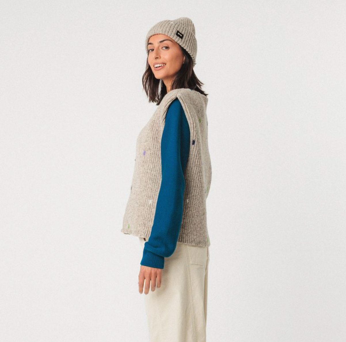 GOIATZ Sweater Vest