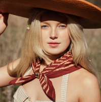 22" Sammie Bandana - Pink 136