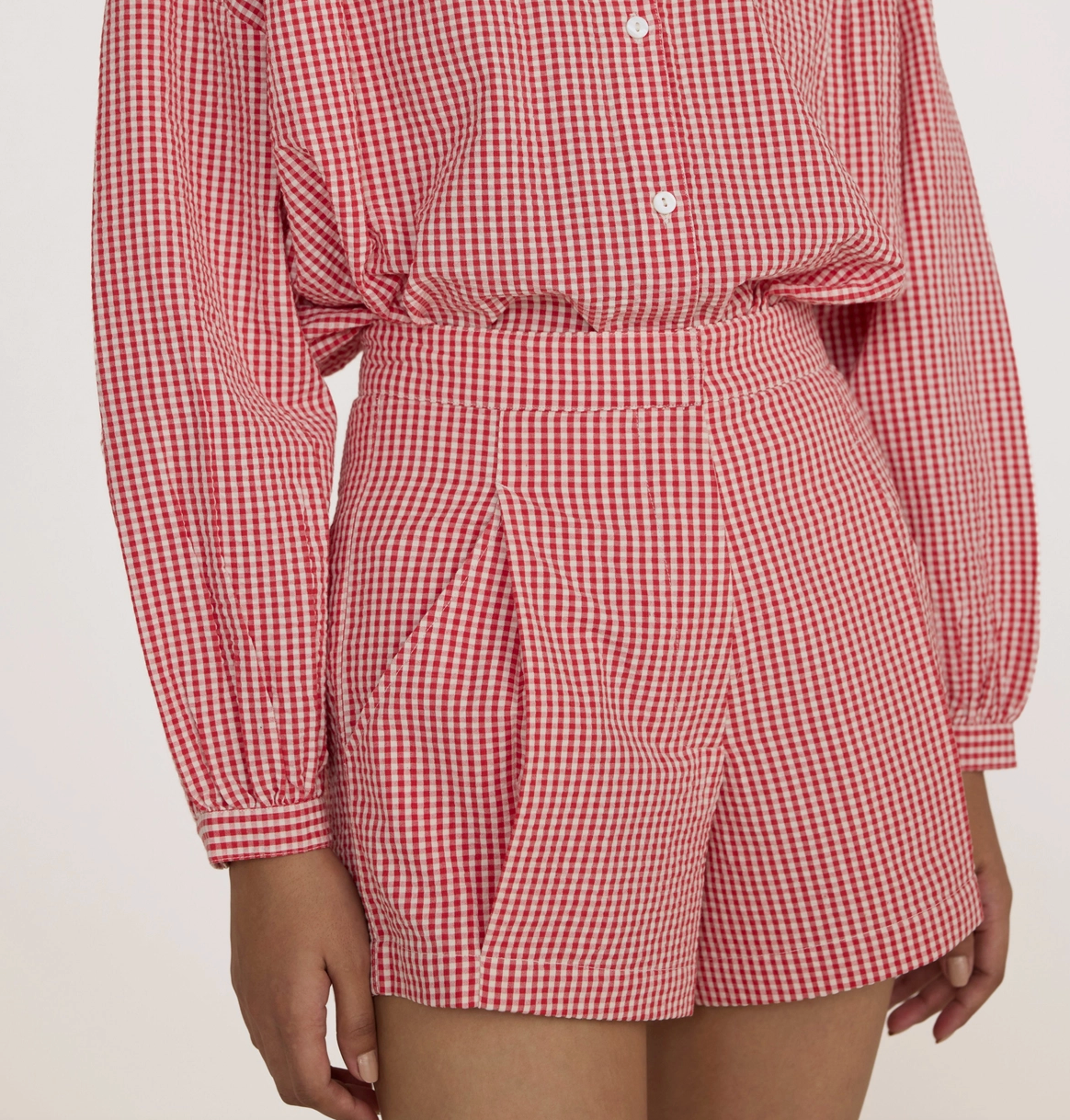 Pleated Tailored Shorts - Poppy Gingham