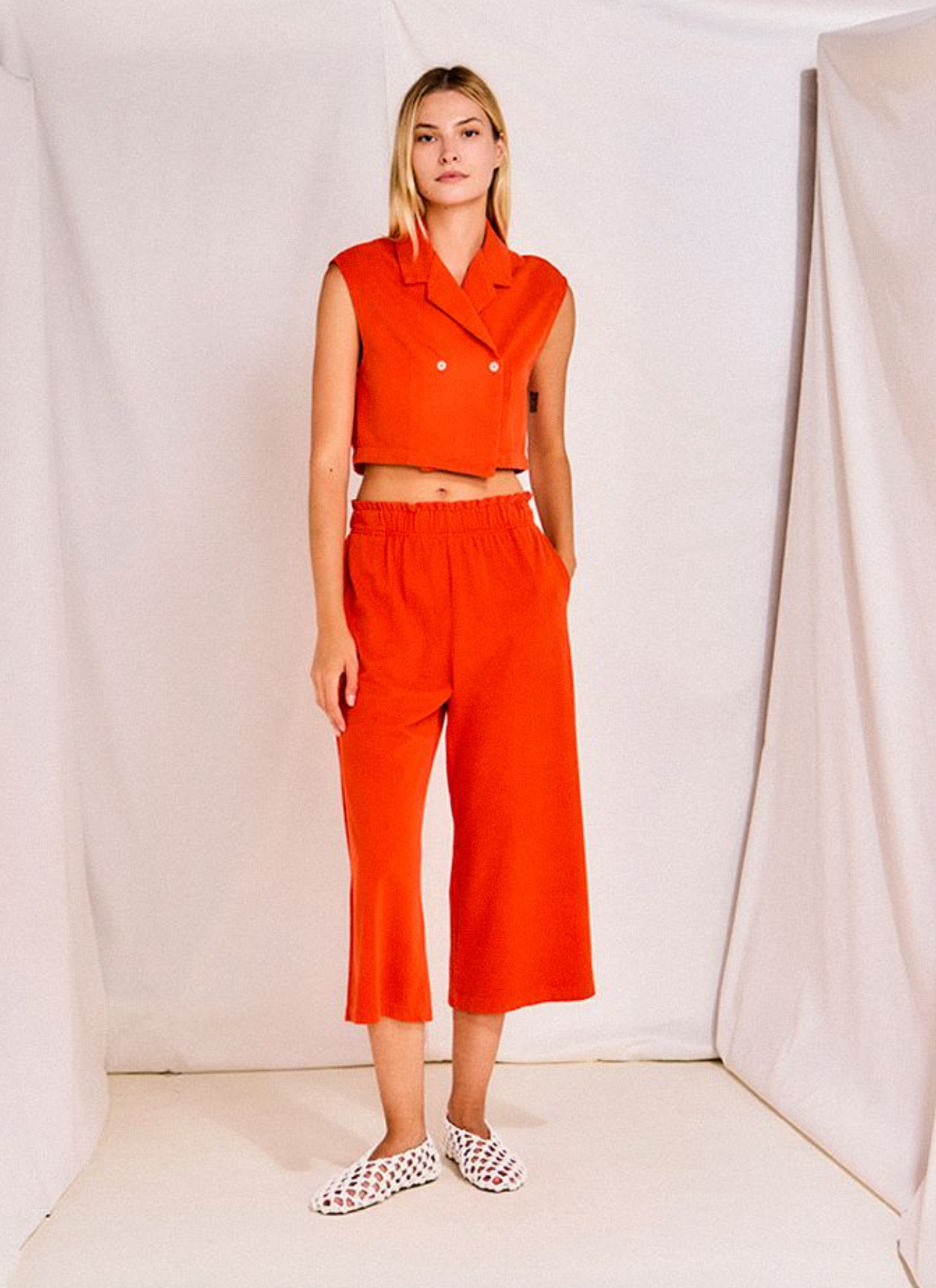 Vida Cropped Vest