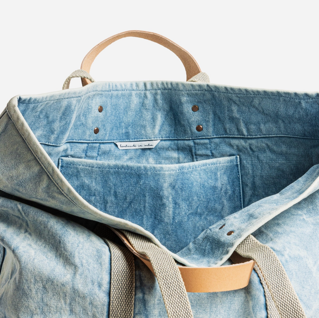 Large East West Tote