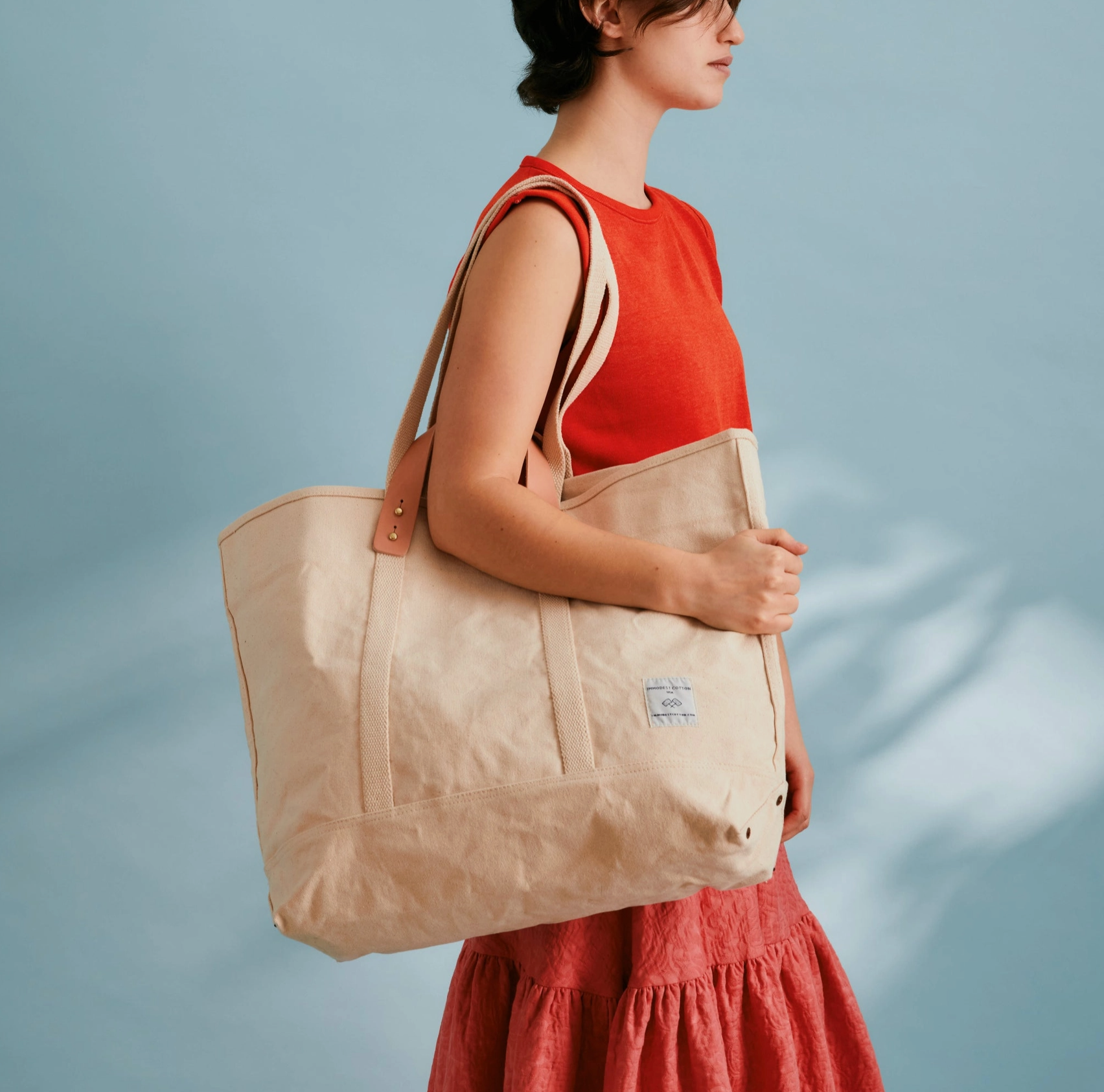 Large East West Tote