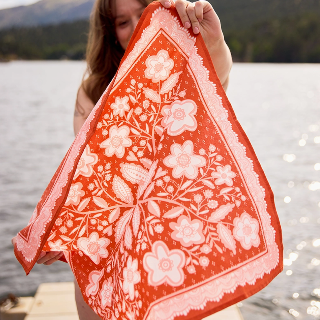 34" Lacey Bandana 145