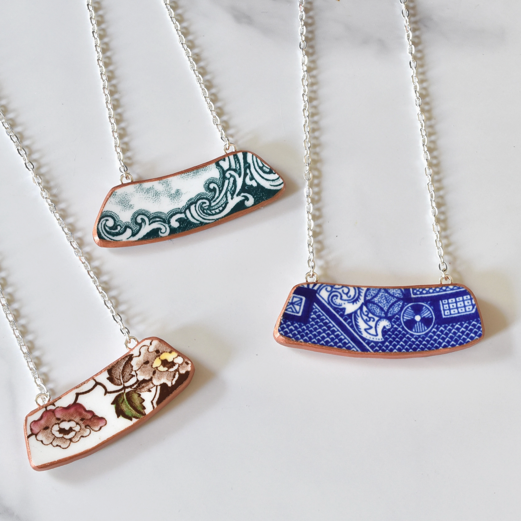 Broken Plate Rim Horizontal Necklace