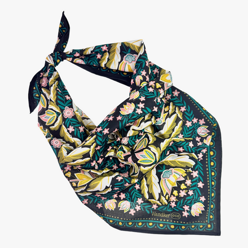 34" Betty Bandana 056