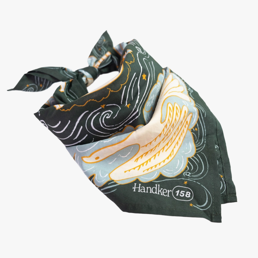 22" Luna Bandana 158