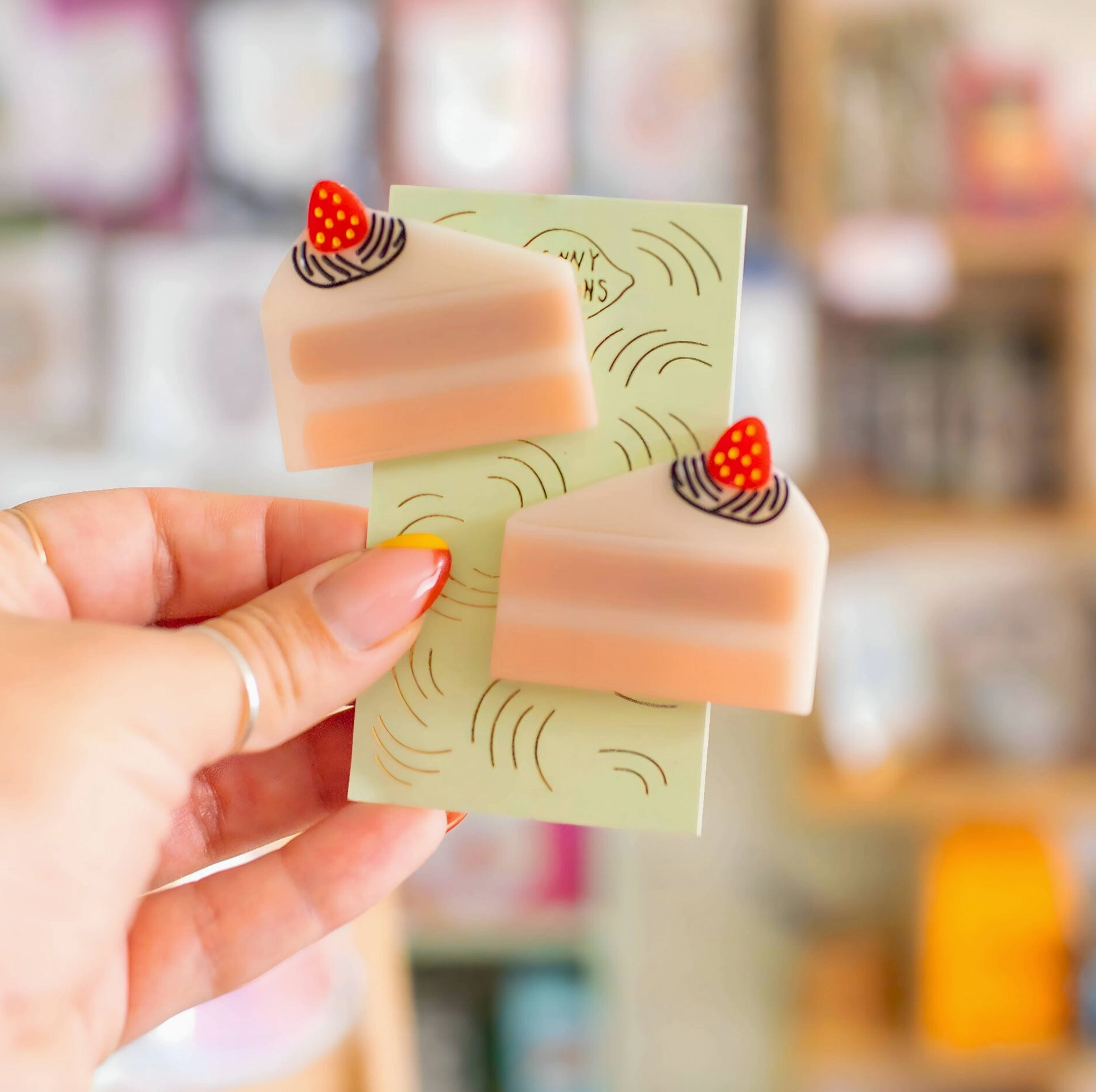 Cake Alligator Hair Clip Set