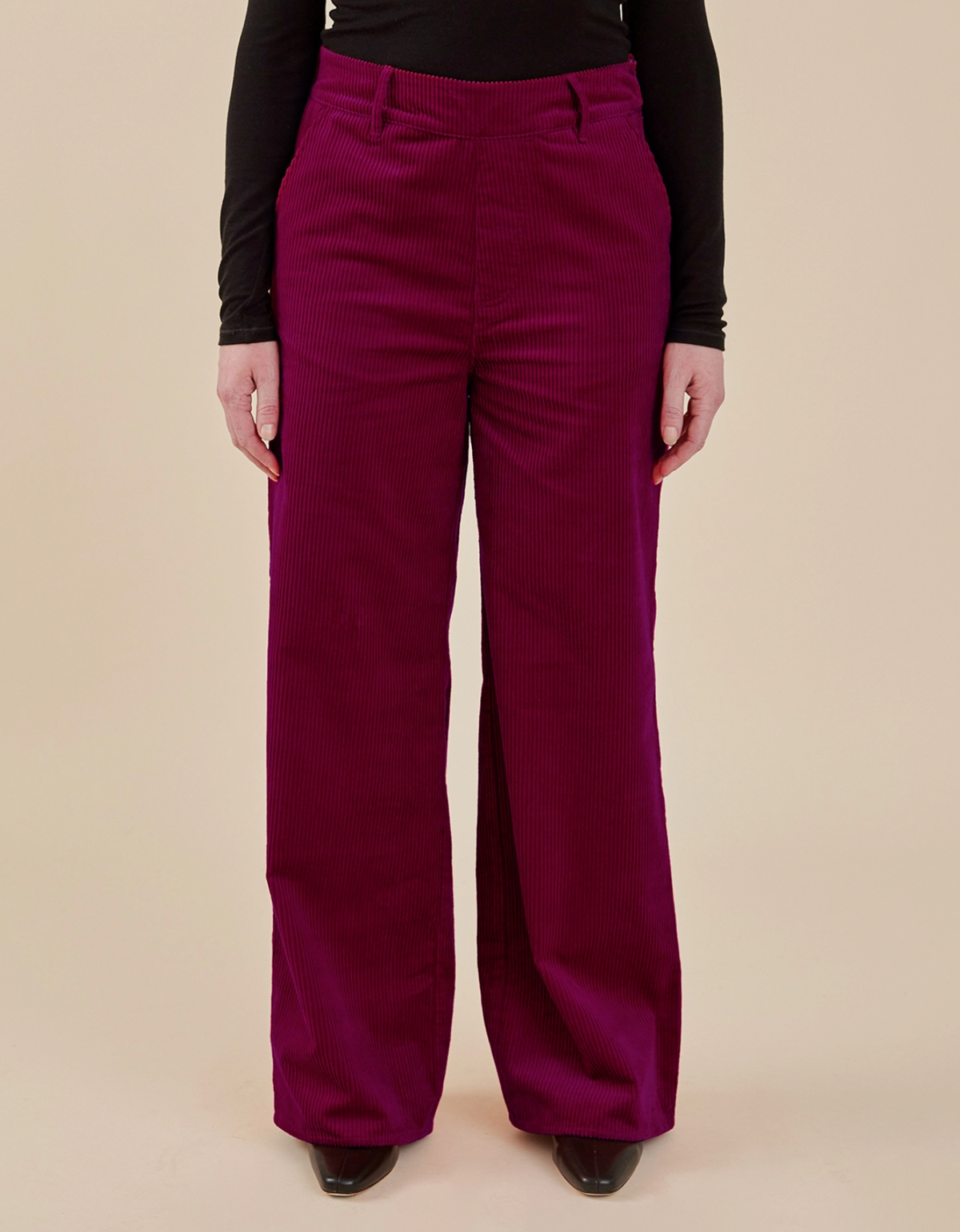 Lucy Pant
