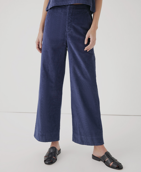 Modern Corduroy Wide Leg Pant