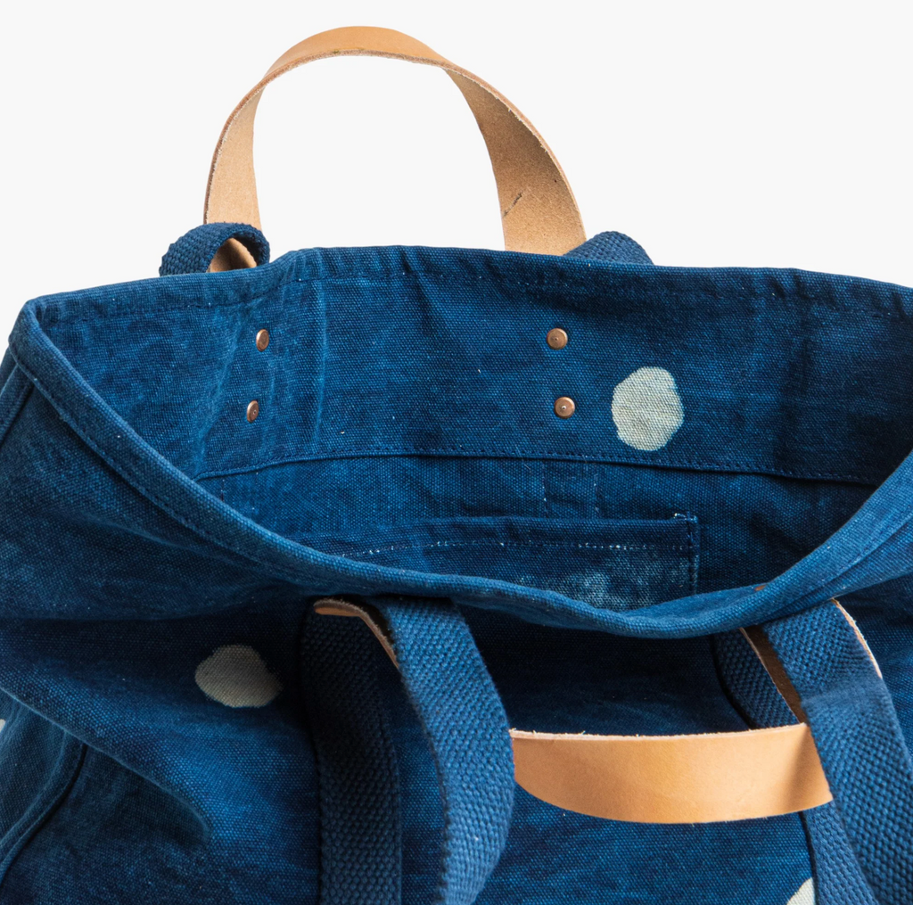 Large East West Tote