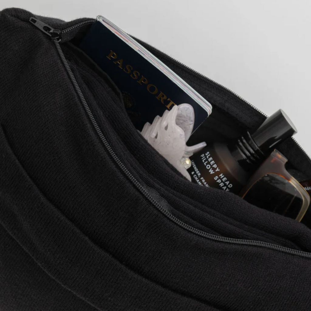 The Carry Pouch