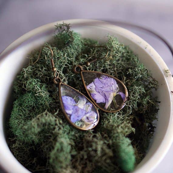 February Birth Flower Earrings