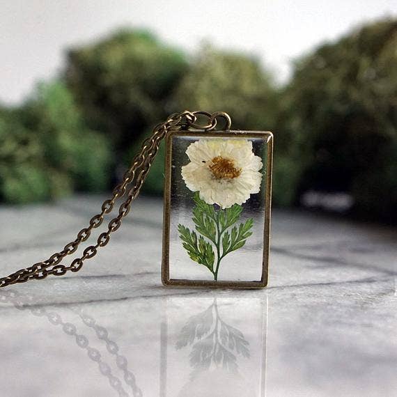 April Birth Flower Necklace