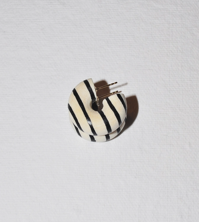 B+L Mini Chunk Hoop Earrings