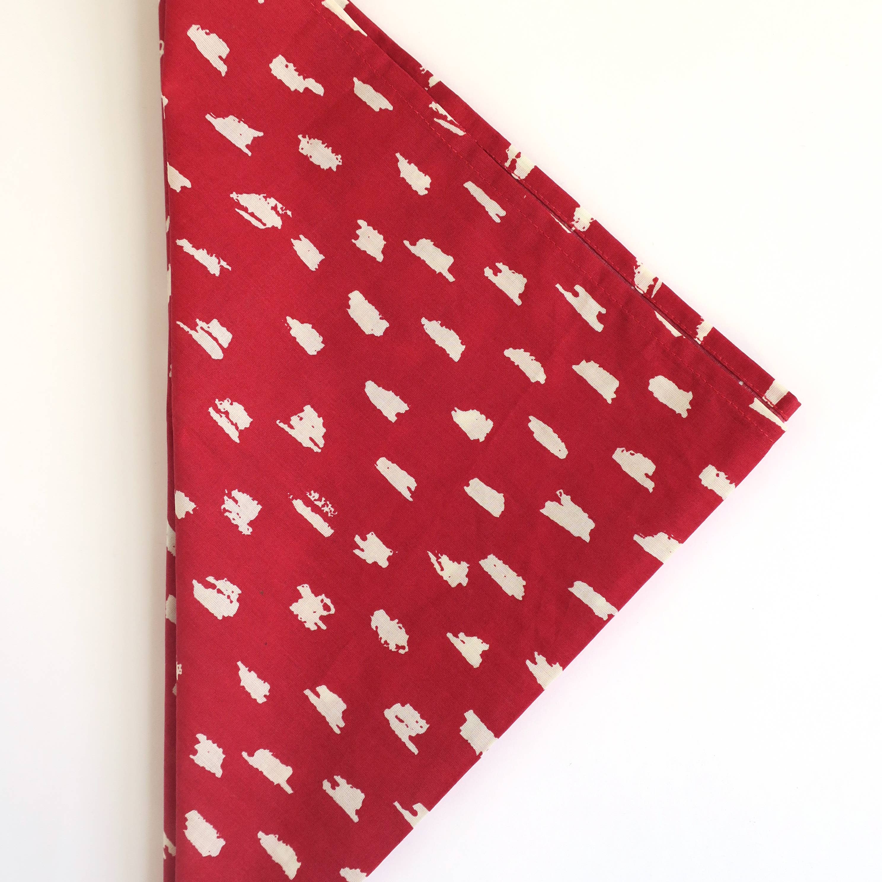 22" Scarlet Bandana 036